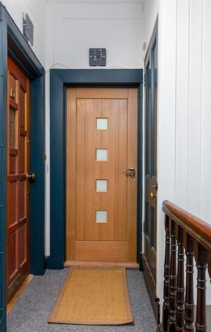 The Stylish 3-Bedroom Maisonette Retreat 스털링 외부 사진