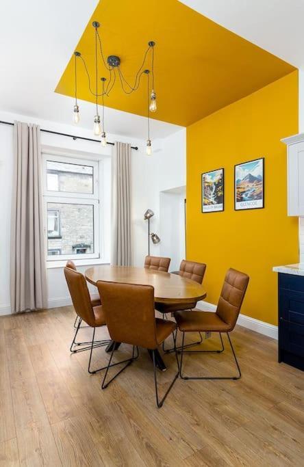 The Stylish 3-Bedroom Maisonette Retreat 스털링 외부 사진